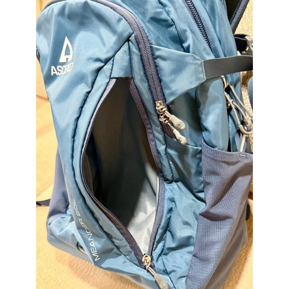 Ascend Meander 20L Daypack Blue Hiking Fishing Backpack Travel Commuter Bag